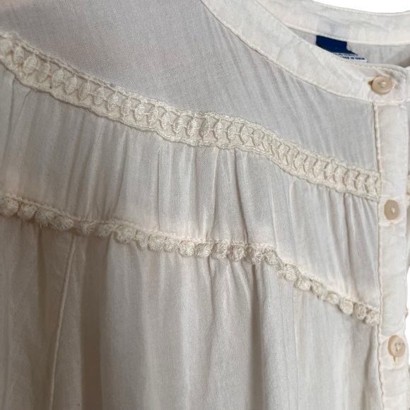 Old Navy Oversized Crochet Pom-Pom Dolman-Sleeve Blouse for Women Size Large - Picture 8 of 13